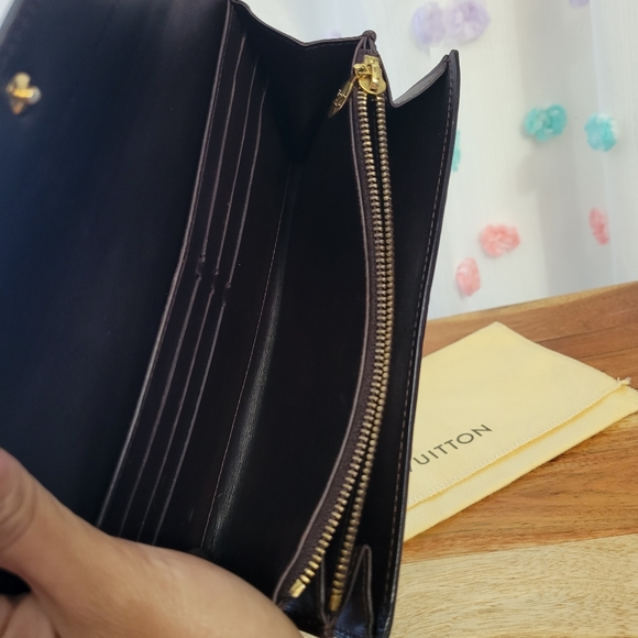 Auth Louis Vuitton Vernis Rayures Wallet Limited Edition Valentines Day 2012 - Picture 9 of 16